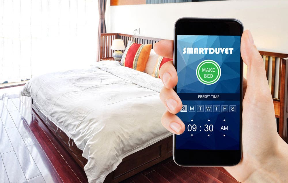Inventaron un acolchado que calienta y hace la cama — Chau frío