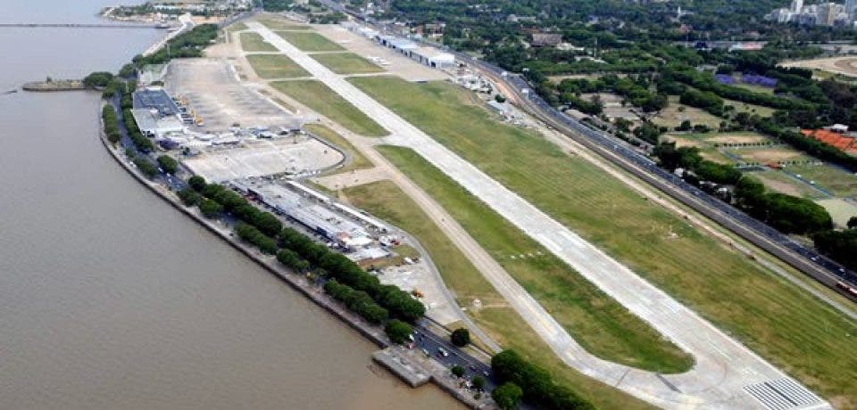 Resultado de imagen para se amplÃa y actualiza el aeroparque porteño