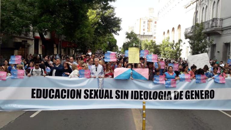 Conmoción en una escuela de Jujuy que registra 30 alumnas embarazadas Conmoción en una escuela de Jujuy que registra 30 alumnas embarazadas