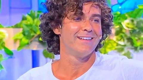 Los Desopilantes Memes Por El Nuevo Look De Mariano Martinez Contexto Tucuman