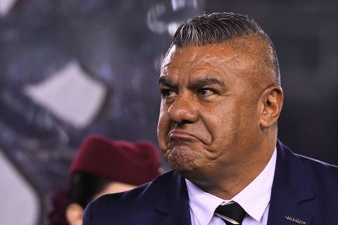 El Gobierno va contra Chiqui Tapia y apura la privatización de los clubes |  Contexto Tucuman