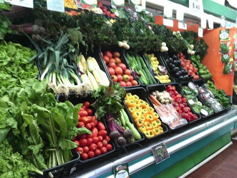 Tras las lluvias se produjo otro aumento en el precio de verduras y Tras las lluvias se produjo otro aumento en el precio de verduras y