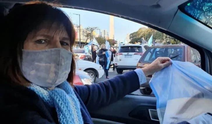 Patricia Bullrich pide suspender impuestos durante el ...