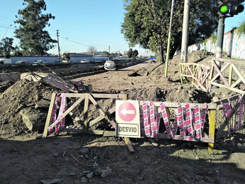 Hubo dos accidentes en menos de una hora en la avenida Alfredo Guzmán
